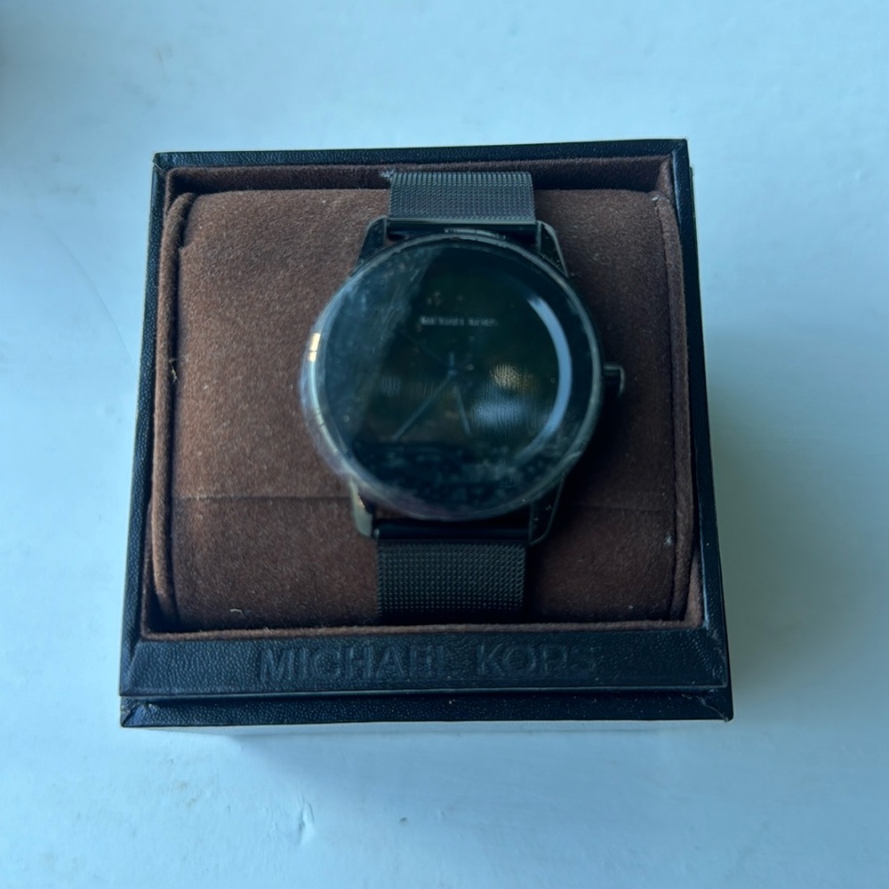 Michael kors brand new mesh band watch in black.